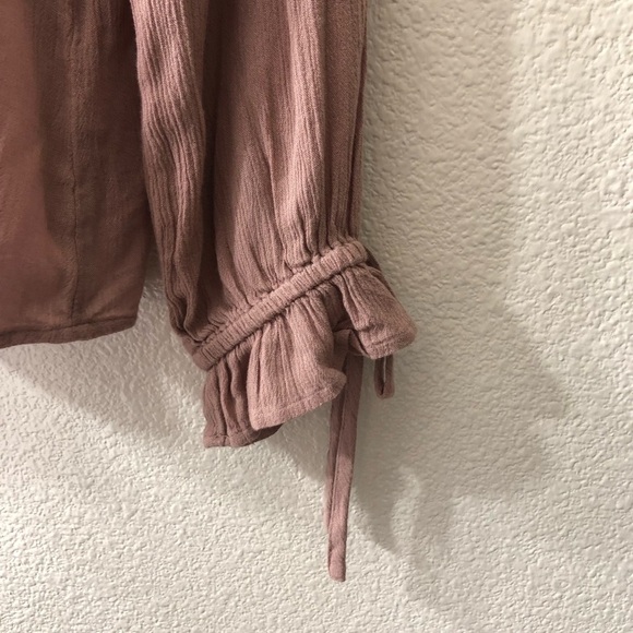 American Eagle Muted Mauve Top - Picture 4 of 7